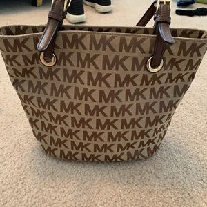 Michael Kors purse